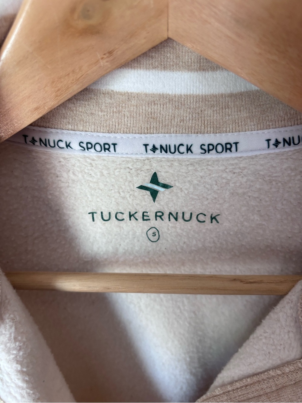 Tuckernuck TNuck Quarter-Zip Pullover Sweater in Light Beige Small - Picture 7 of 10